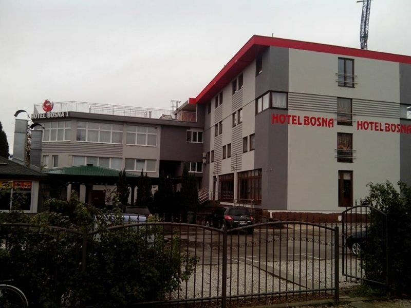 Hotel Bosna 1 Іліджа Екстер'єр фото